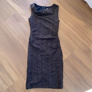 Nicole Miller Artelier ruched fitted black and gold dress size 4